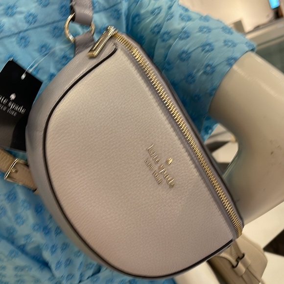 Kate Spade Lena Colorblock Belt Bag
Mountain Grey Multi 
Waist Bag , Fanny Pack - Picture 14 of 16